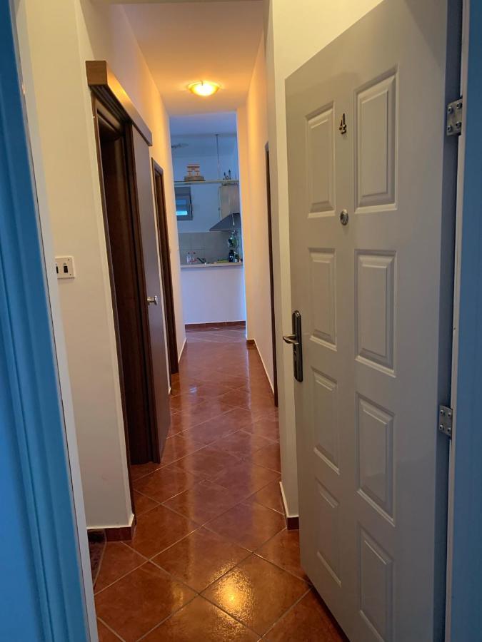 Apartment With Swimmingpool, Seaview And Large Terrace, 1St Floor, Min 2 Persons Ντόμπροτα Εξωτερικό φωτογραφία