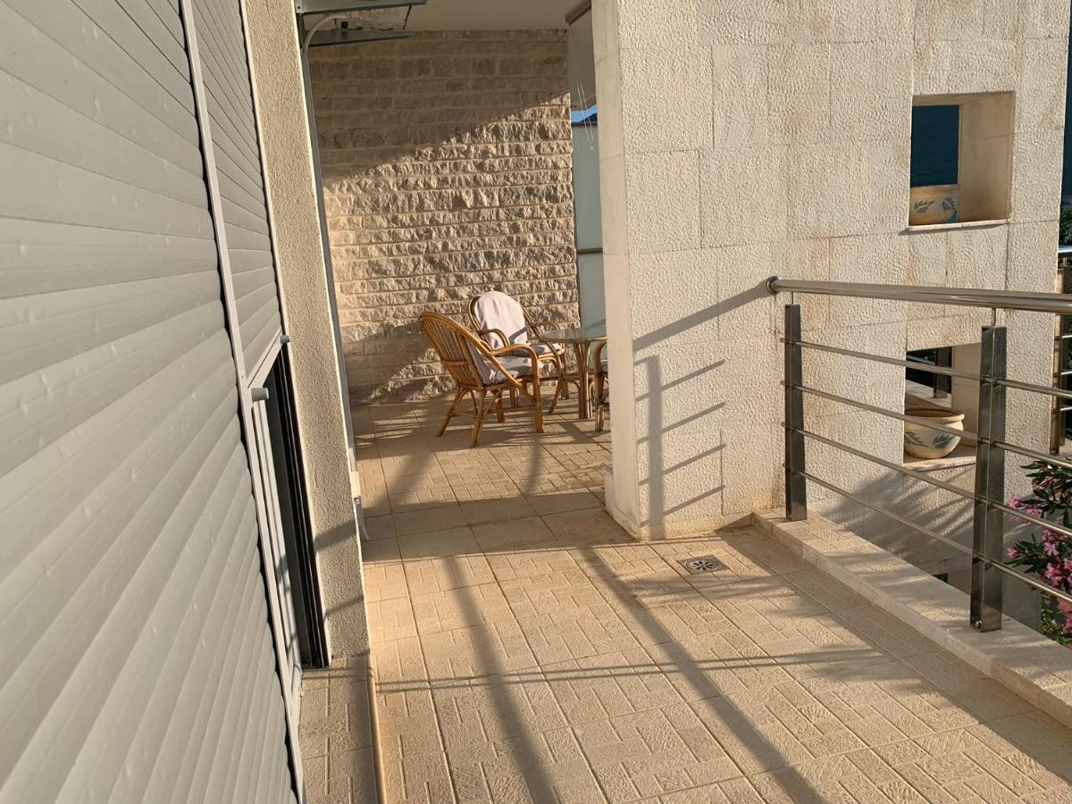 Apartment With Swimmingpool, Seaview And Large Terrace, 1St Floor, Min 2 Persons Ντόμπροτα Εξωτερικό φωτογραφία